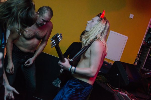 AC DC REVIVAL