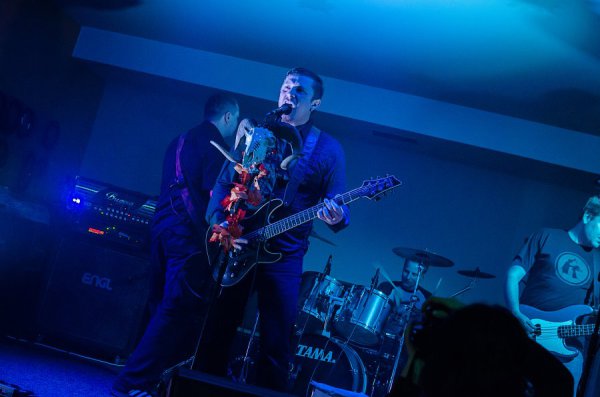 LIVEEVIL